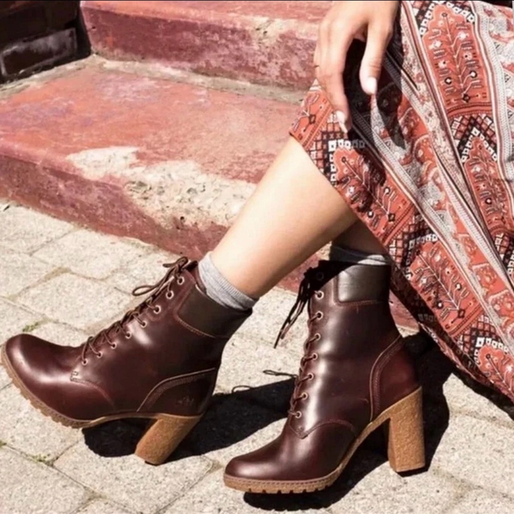 Timberland Glancy Women's Brown/Burgundy Leather Lace-Up Boots, Size 8.5